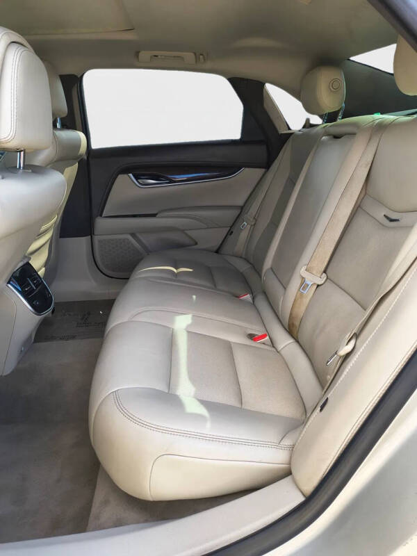 2014 Cadillac XTS Luxury Collection