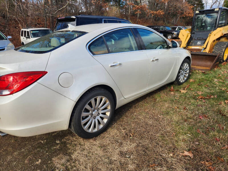 2012 Buick Regal Premium 2