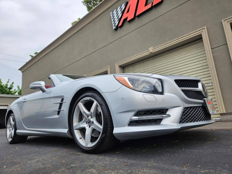 2016 Mercedes-Benz SL-Class SL550 photo 3