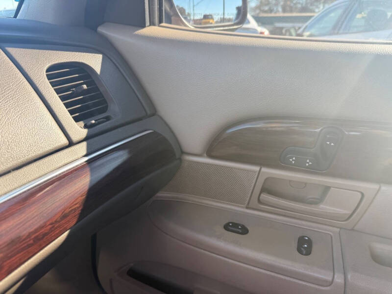 2004 Mercury Grand Marquis LS Premium