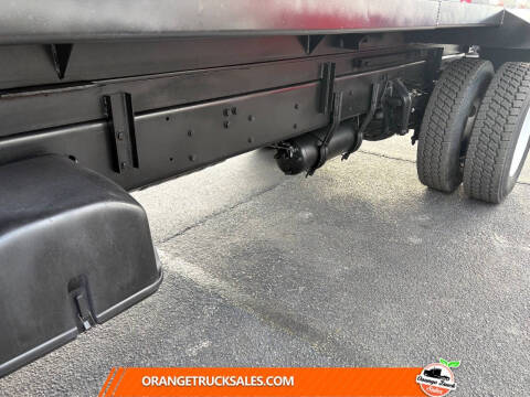 2015 Freightliner M2 106