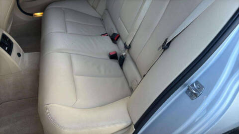 2016 BMW 3 Series 328i