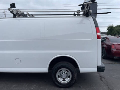 2019 Chevrolet Express 2500