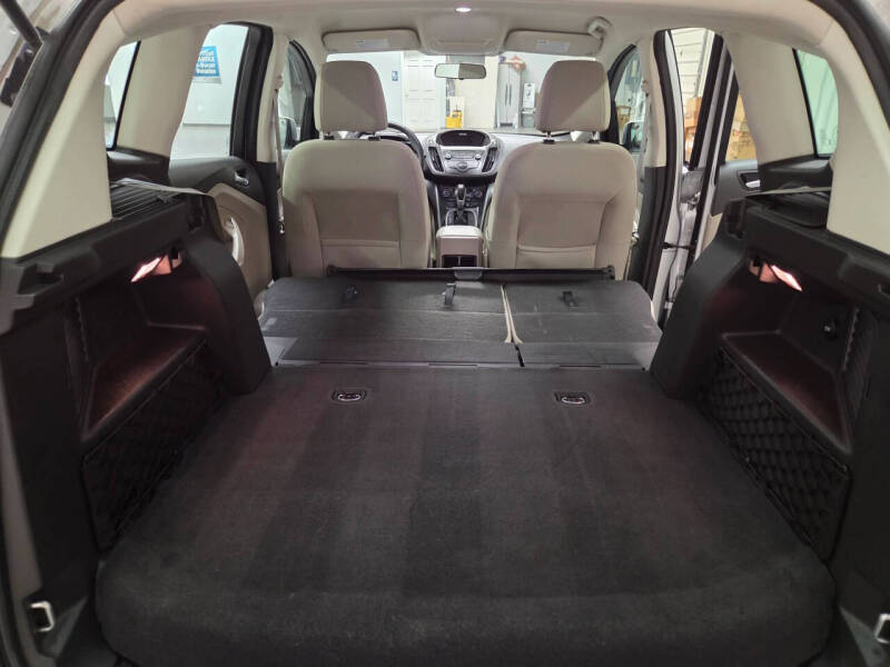 2017 Ford C-MAX Hybrid SE