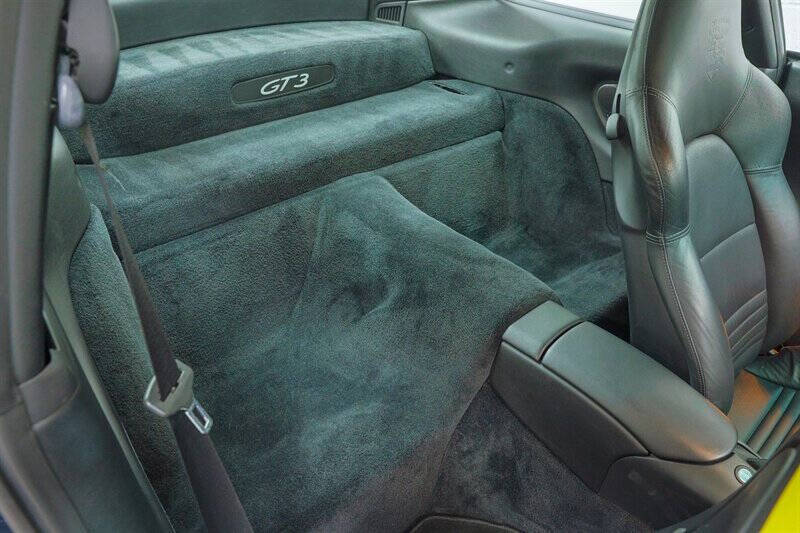2004 Porsche 911 GT3