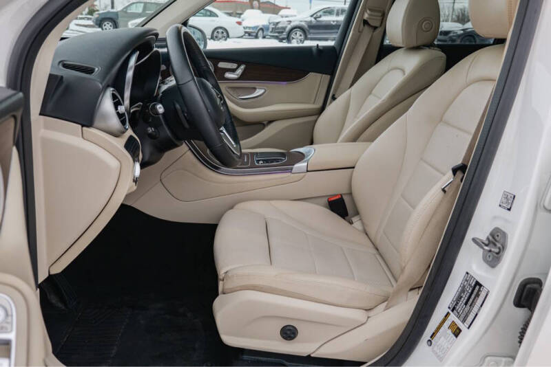 2021 Mercedes-Benz GLC GLC 300 4MATIC