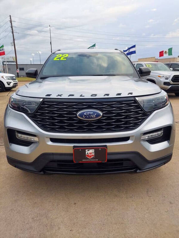 2022 Ford Explorer ST-Line