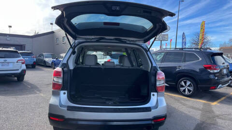 2015 Subaru Forester 2.5i Touring