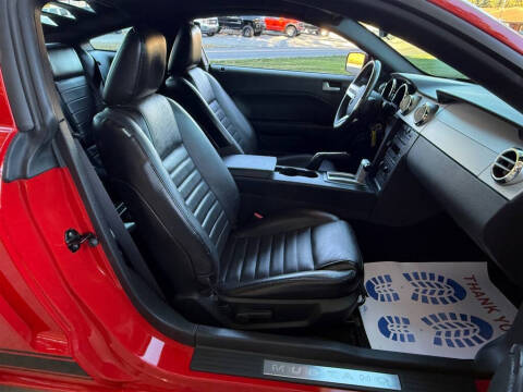 2006 Ford Mustang GT Deluxe