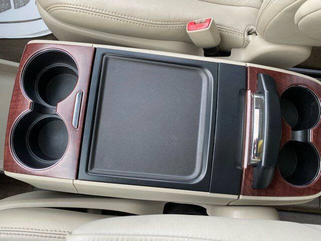 2014 Toyota Sienna XLE 7-Passenger