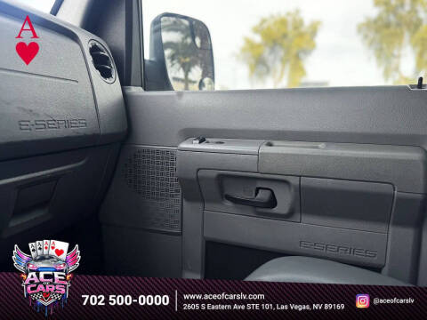 2011 Ford E-Series E-350 SD