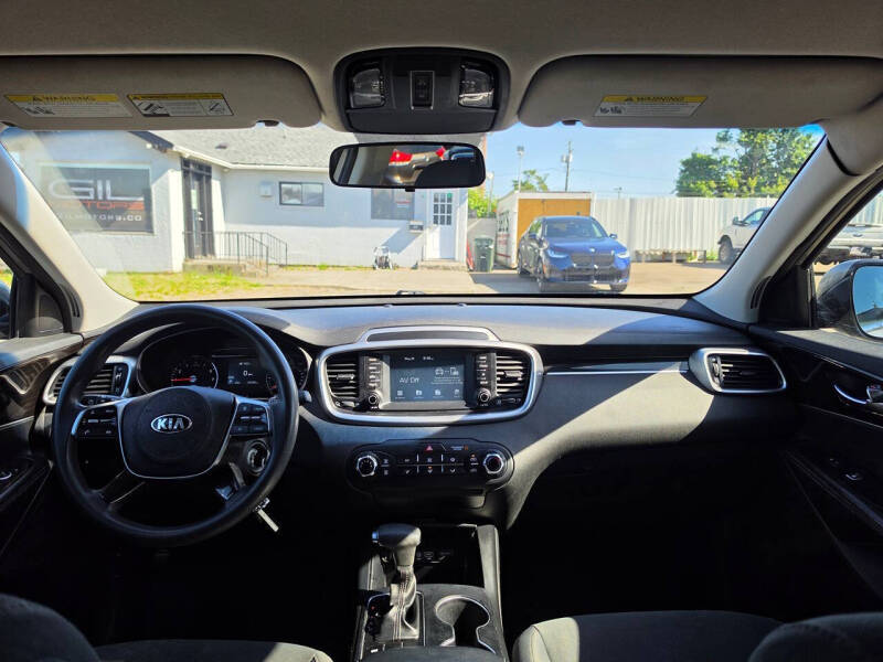 2019 Kia Sorento LX