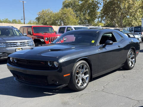 2015 Dodge Challenger R/T Plus