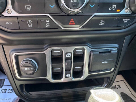 2020 Jeep Gladiator Sport S