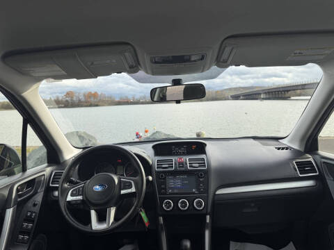 2017 Subaru Forester 2.5i