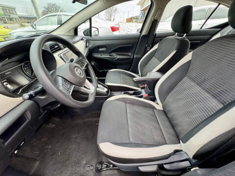 2020 Nissan Versa SV