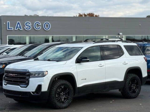 2023 GMC Acadia AT4
