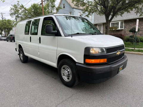2018 Chevrolet Express 2500