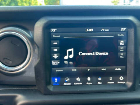 2021 Jeep Gladiator Overland