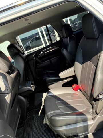 2017 Buick Enclave Leather