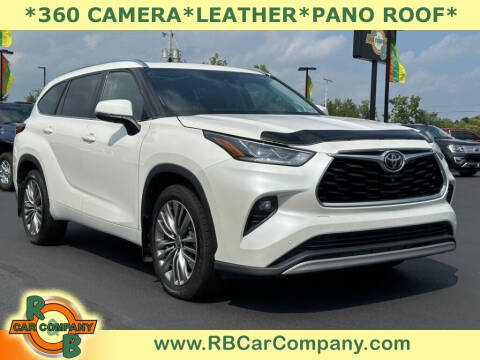 2020 Toyota Highlander for sale at R & B CAR CO - R&B CAR COMPANY in Columbia City IN
