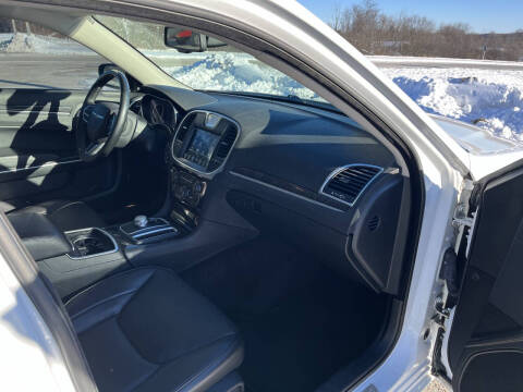 2018 Chrysler 300 Limited