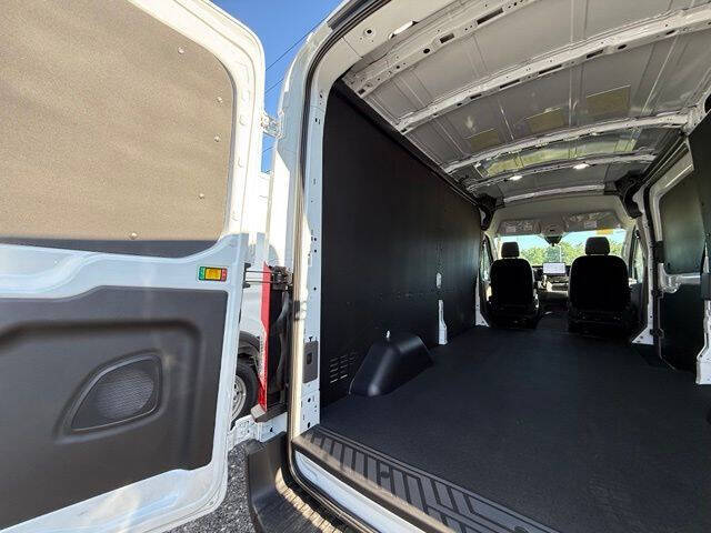 2026 Ford Transit 250