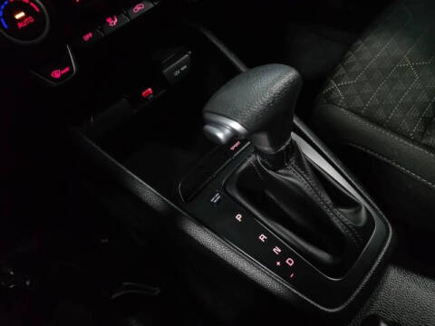 2023 Kia Rio 5-Door S