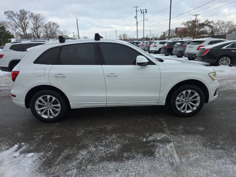 2016 Audi Q5 2.0T quattro Premium Plus