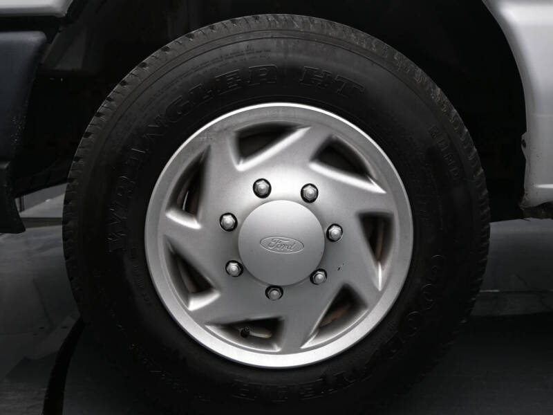 2014 Ford E-Series E-150