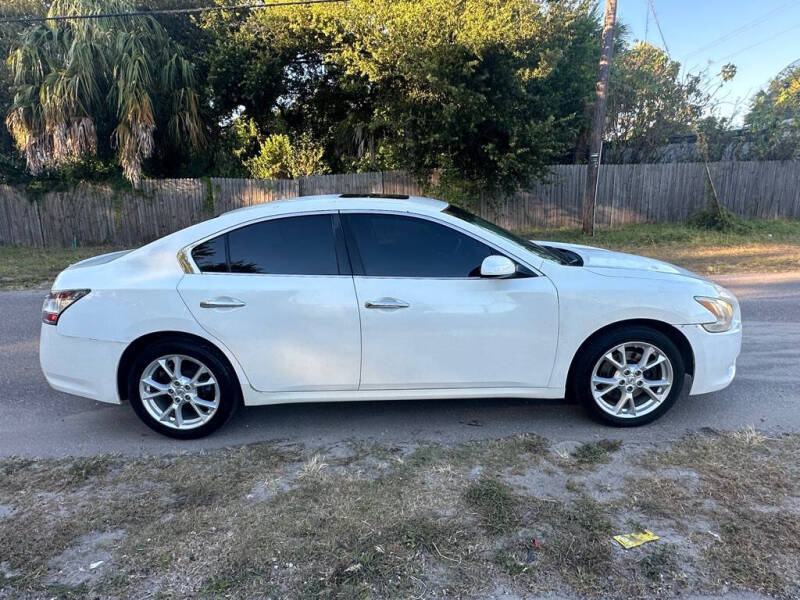 2012 Nissan Maxima