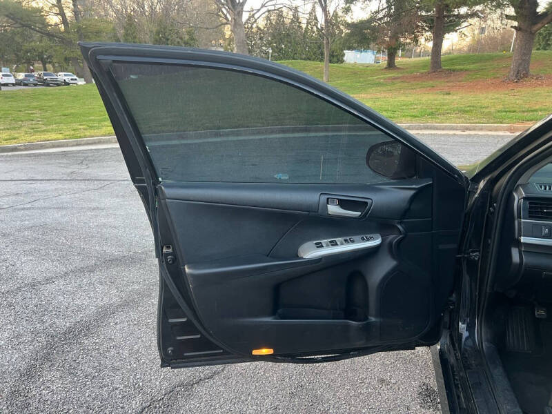 2012 Toyota Camry SE