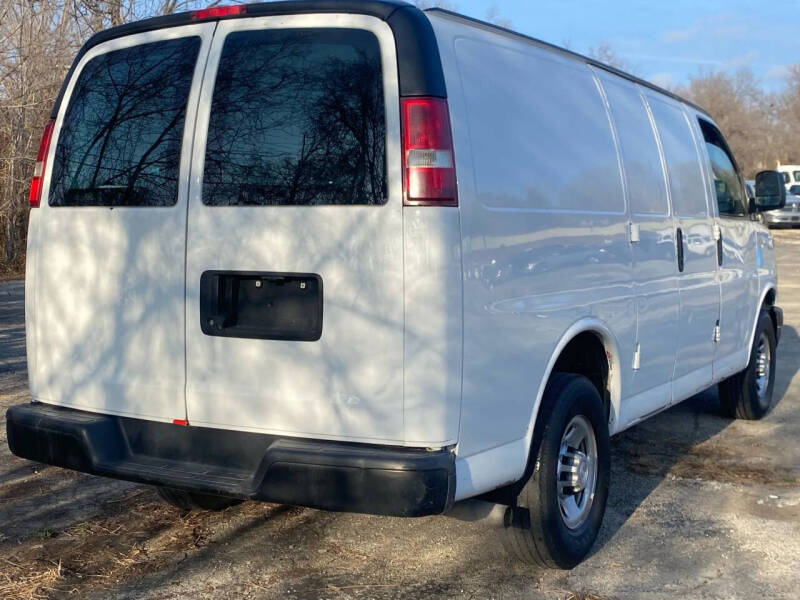 2018 Chevrolet Express 2500