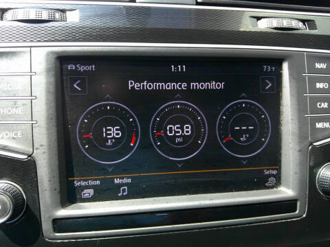 2016 Volkswagen Golf GTI Autobahn