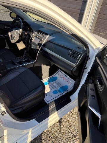 2017 Toyota Camry SE