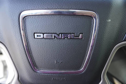 2017 GMC Yukon Denali