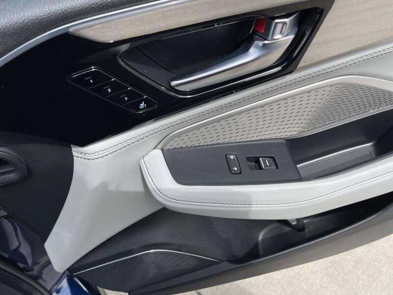 2023 Acura MDX SH-AWD w/Advance