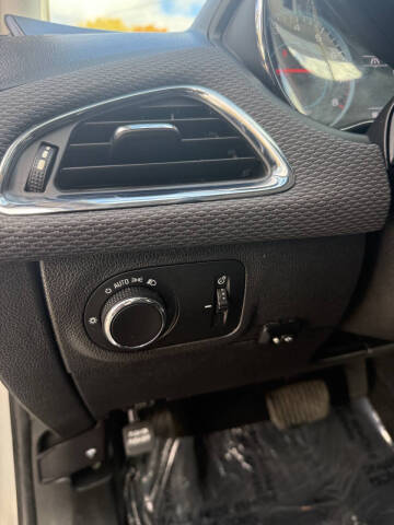 2017 Chevrolet Cruze LT Auto