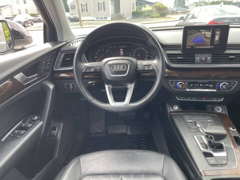 2020 Audi Q5 quattro Premium 45 TFSI