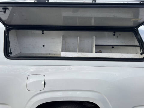 2021 Toyota Tacoma SR