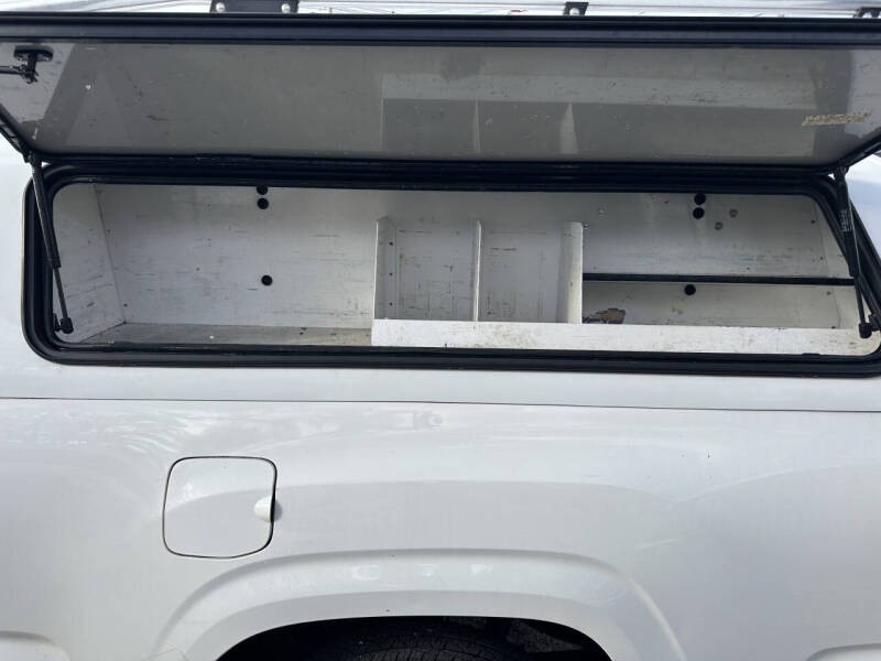 2021 Toyota Tacoma SR