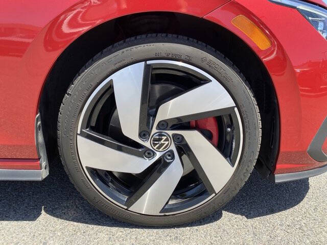 2023 Volkswagen Golf GTI SE
