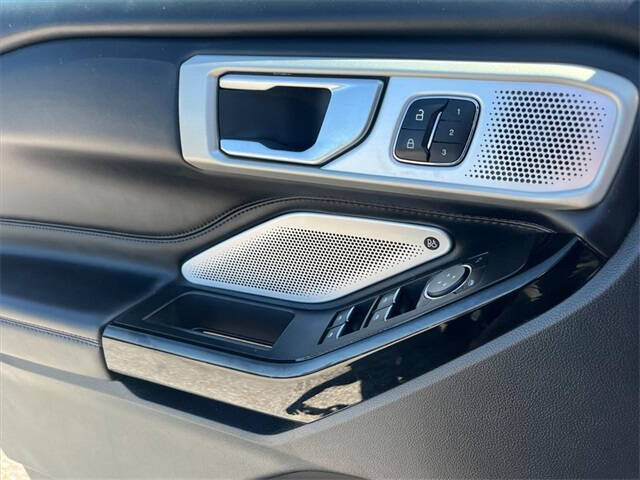 2023 Ford Explorer Platinum