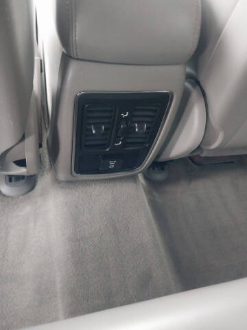 2011 Jeep Grand Cherokee Laredo