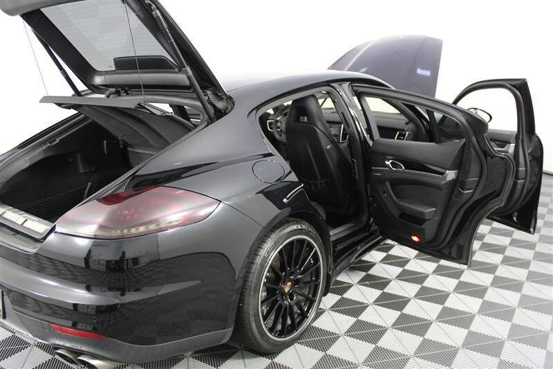 2014 Porsche Panamera