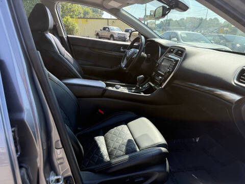 2016 Nissan Maxima Platinum