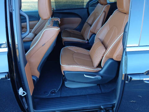 2024 Chrysler Pacifica Pinnacle