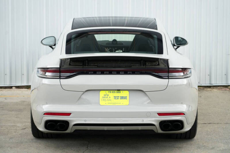 2022 Porsche Panamera 4S E-Hybrid