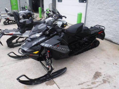 2018 Ski-Doo Renegade® X-RS® Ice