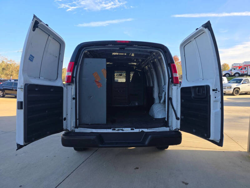 2021 Chevrolet Express 2500